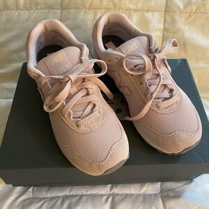 New Balance Women's 515 V3 Pink Rose Sneakers - Size 8 NWB WL515EMP Classics